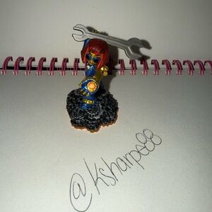 Skylander Giants Sprocket LP Figure